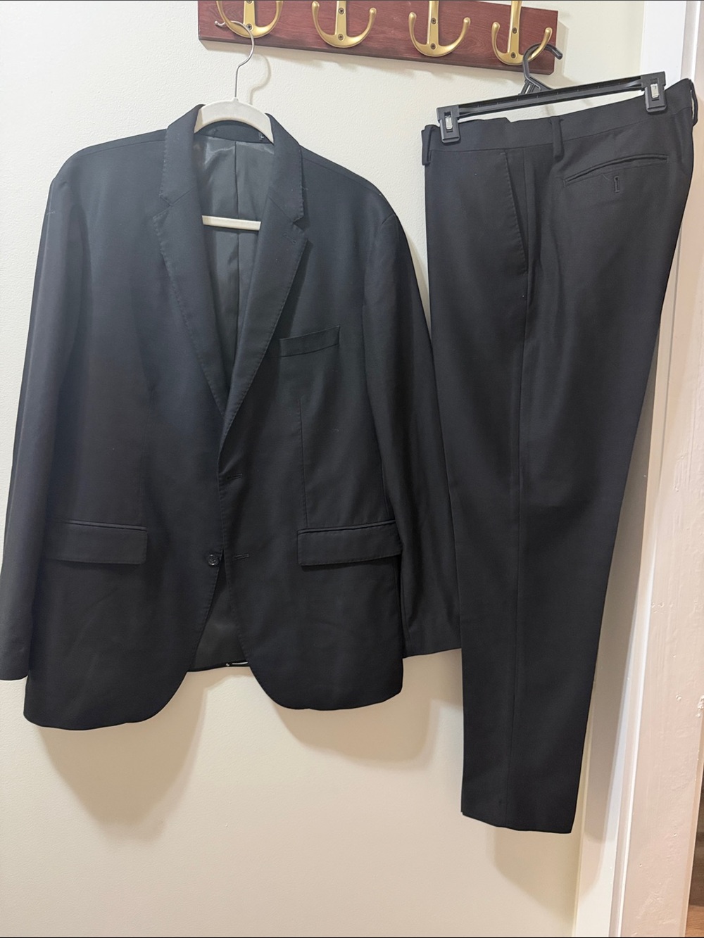 Banana Republic Black Men's Two-Piece Suit Jacket & Trousers pants 32R Jacket42R